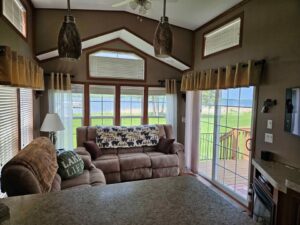 quailridge-living-area